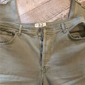 Green Button-Fly Jeans